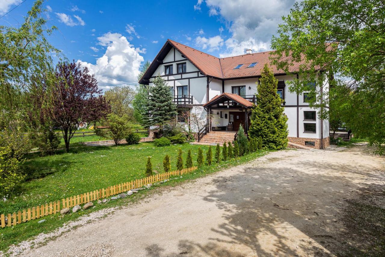 Pensiunea Muntele Rece Bran  Exterior photo